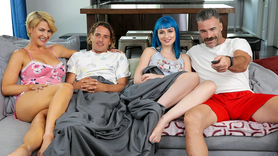 Dad Bestows Golden Stars – S1:E7